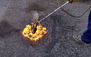 Wiggaton flat roofing repairs